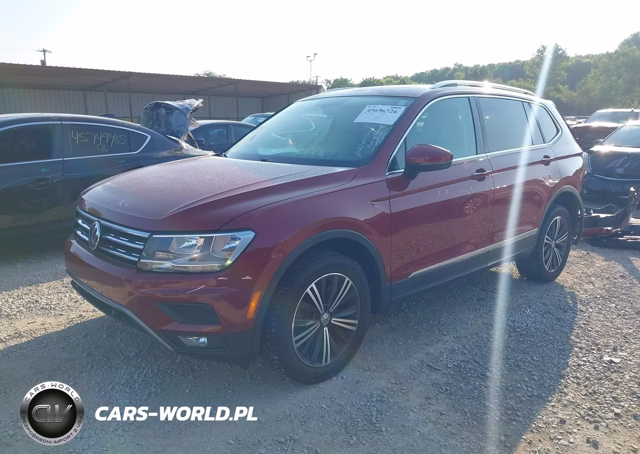 2019 Volkswagen Tiguan 2.0T Se-2.0T Sel-2.0T Sel R-Line-2.0T Sel R-Line Black VIN:3VV2B7AXXKM074700 - 2