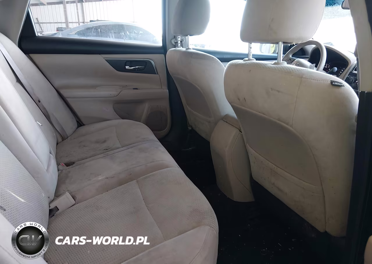2015 Nissan Altima 2.5 S VIN:1N4AL3AP4FC570749 - 8