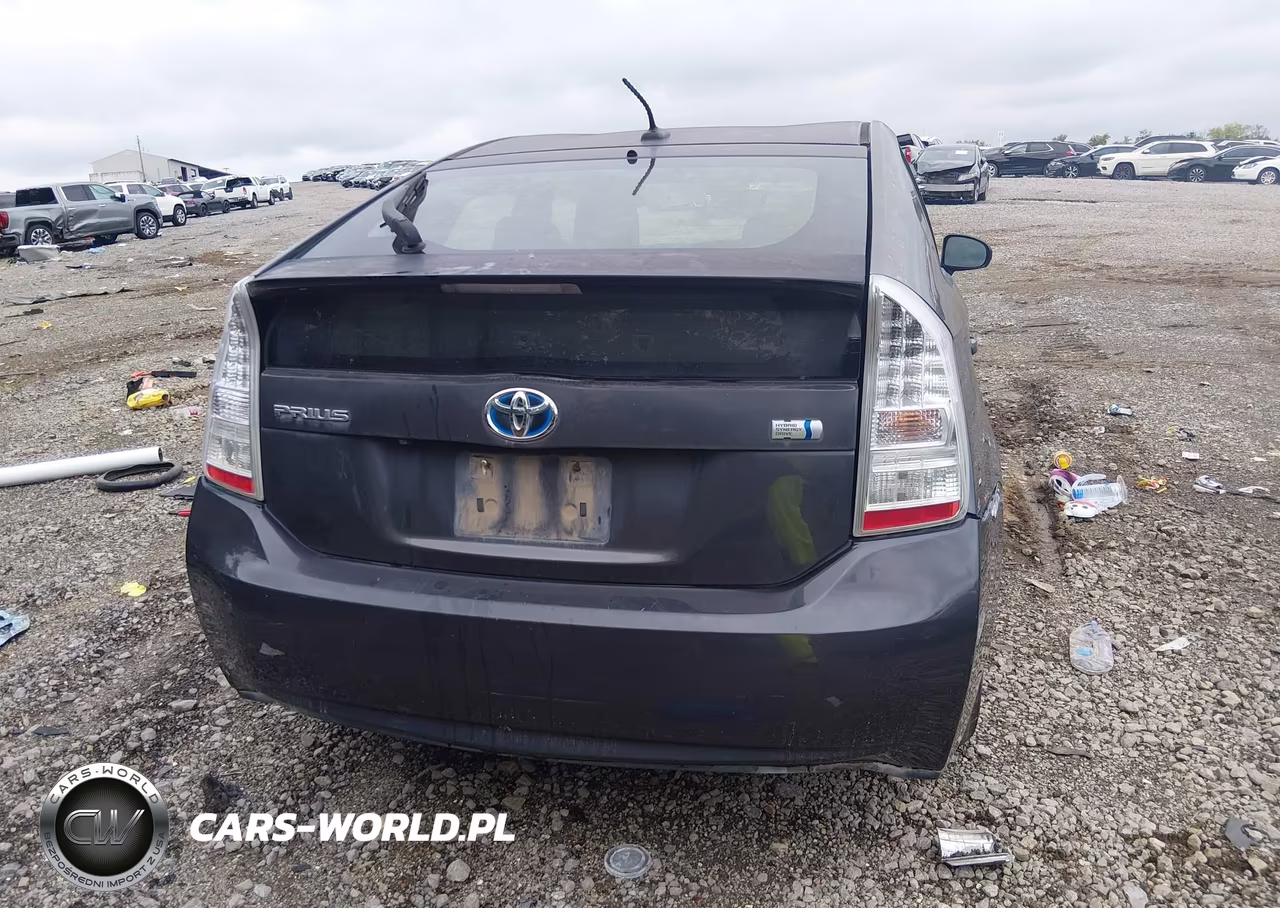 2011 Toyota Prius Three VIN:JTDKN3DU0B0295774 - 15