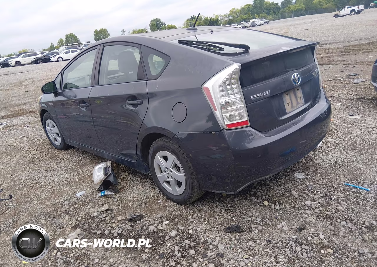 2011 Toyota Prius Three VIN:JTDKN3DU0B0295774 - 3
