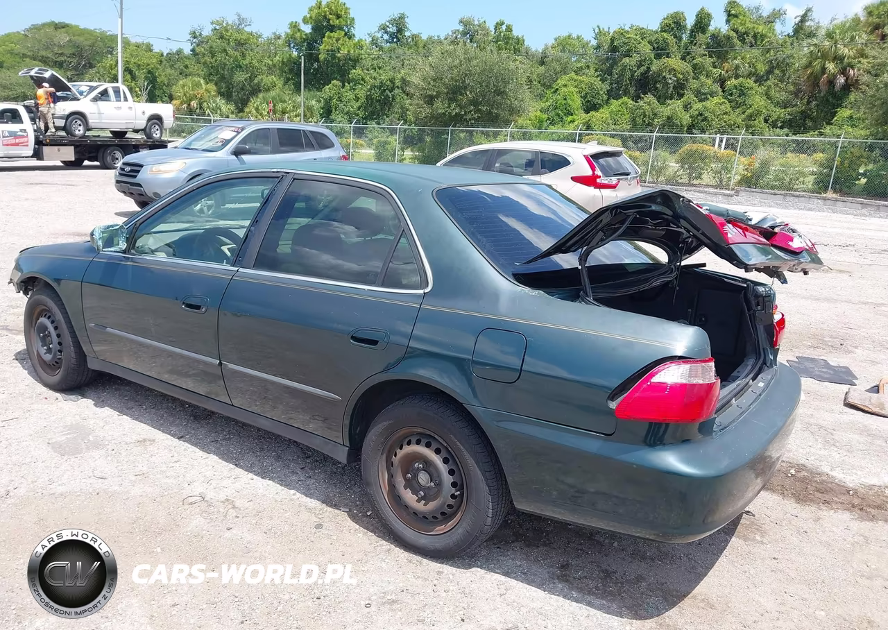 1998 Honda Accord Lx VIN:1HGCG5647WA109169 - 3