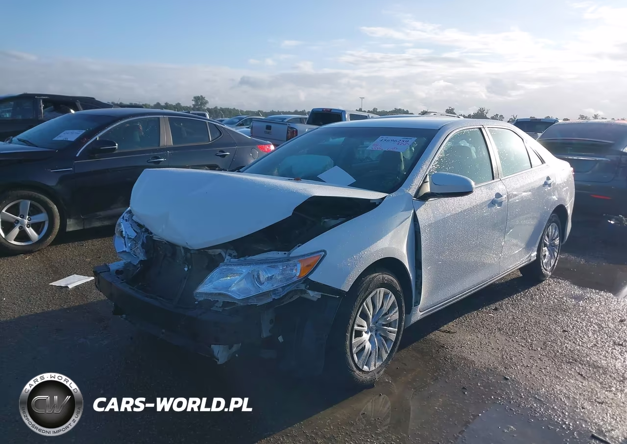 2014 Toyota Camry Le VIN:4T4BF1FK4ER441430 - 2