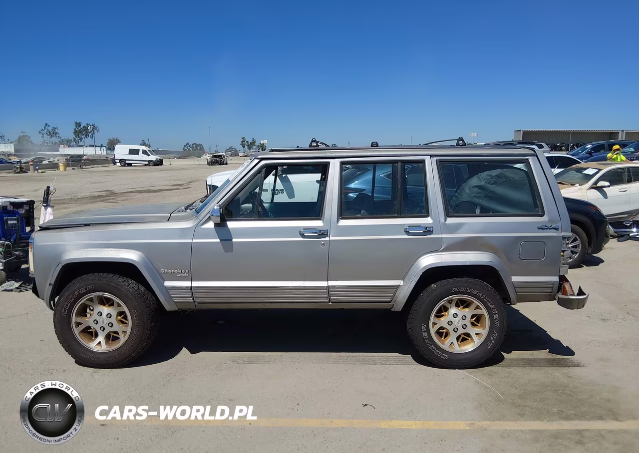 1988 Jeep Cherokee Laredo VIN:1JCMR7847JT139595 - 13