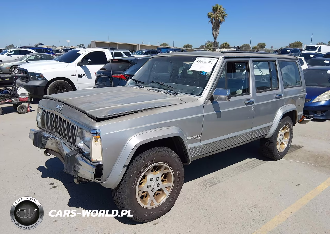 1988 Jeep Cherokee Laredo VIN:1JCMR7847JT139595 - 2