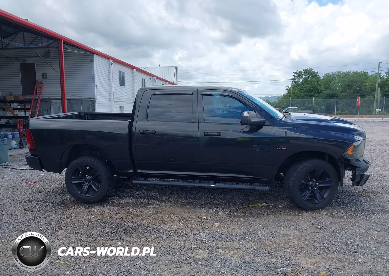 2016 Ram 1500 Sport VIN:1C6RR7MT6GS414108 - 14