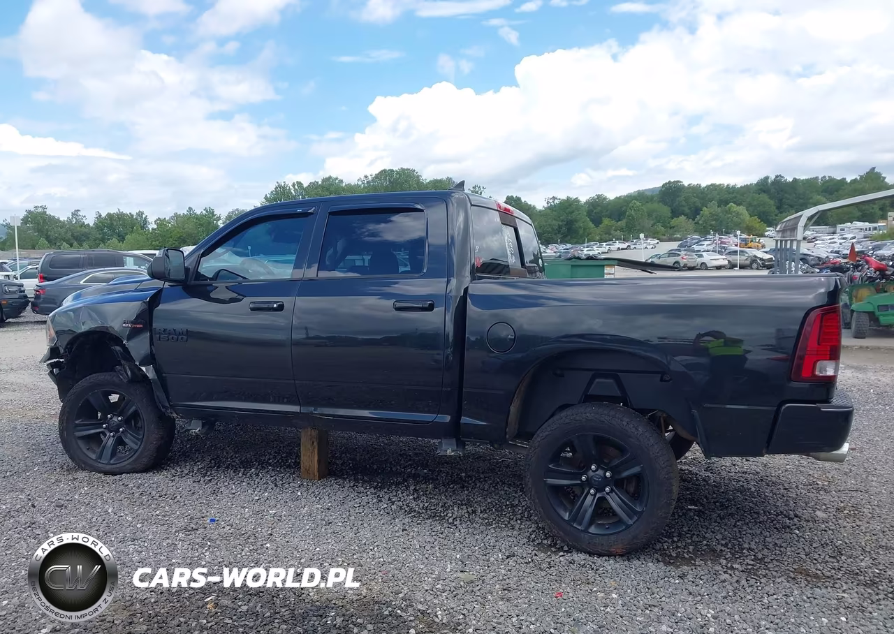 2016 Ram 1500 Sport VIN:1C6RR7MT6GS414108 - 15