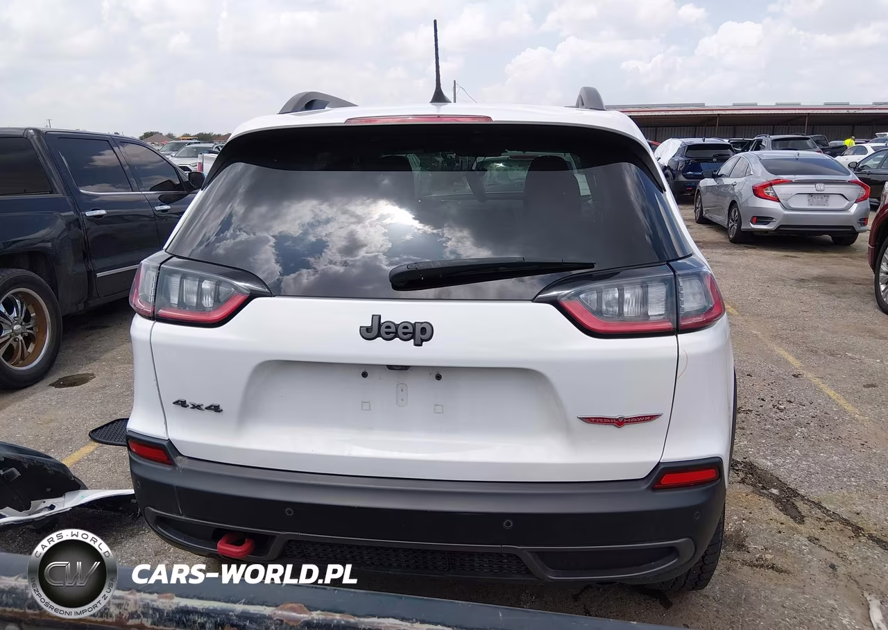 2020 Jeep Cherokee Trailhawk 4X4 VIN:1C4PJMBX2LD590311 - 17