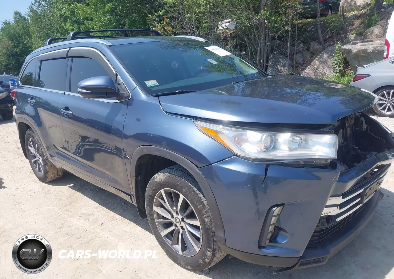 2017 Toyota Highlander Xle – zdjęcie 1 z 22