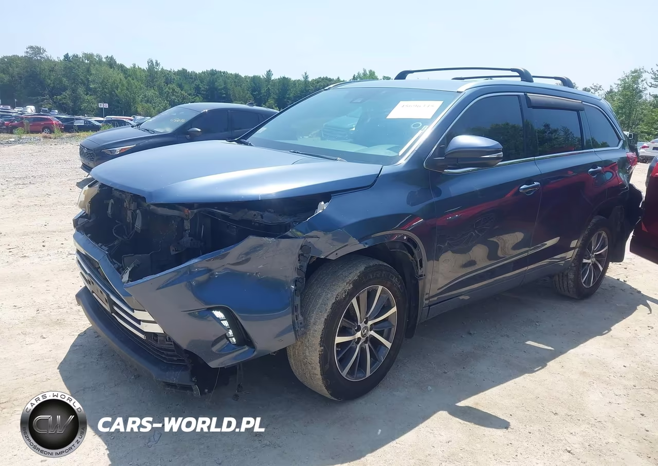 2017 Toyota Highlander Xle VIN:5TDJZRFH9HS449553 - 2