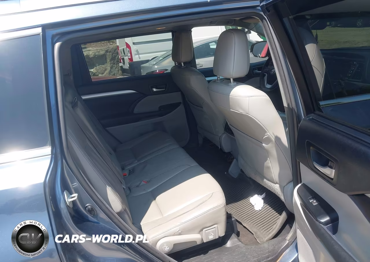 2017 Toyota Highlander Xle VIN:5TDJZRFH9HS449553 - 8