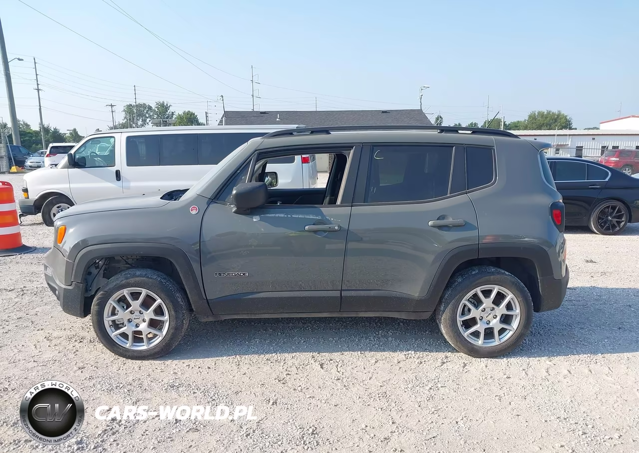 2022 Jeep Renegade Latitude 4X4 VIN:ZACNJDB15NPN80201 - 14