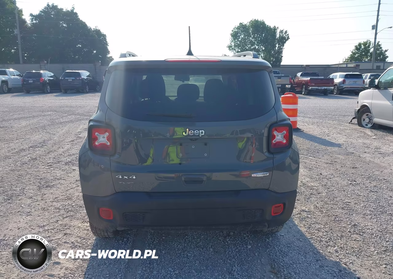 2022 Jeep Renegade Latitude 4X4 VIN:ZACNJDB15NPN80201 - 16