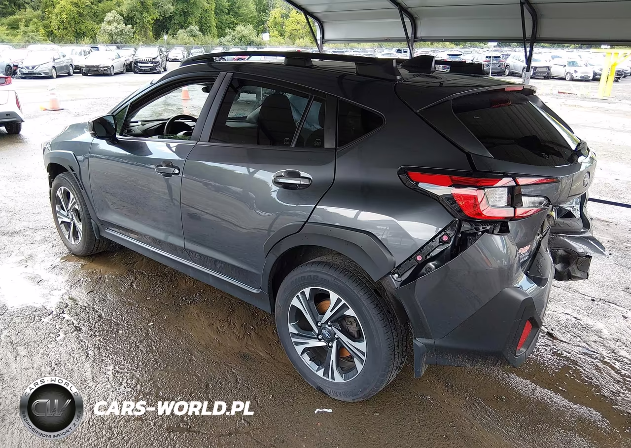 2024 Subaru Crosstrek Premium VIN:JF2GUADC1R8289807 - 3