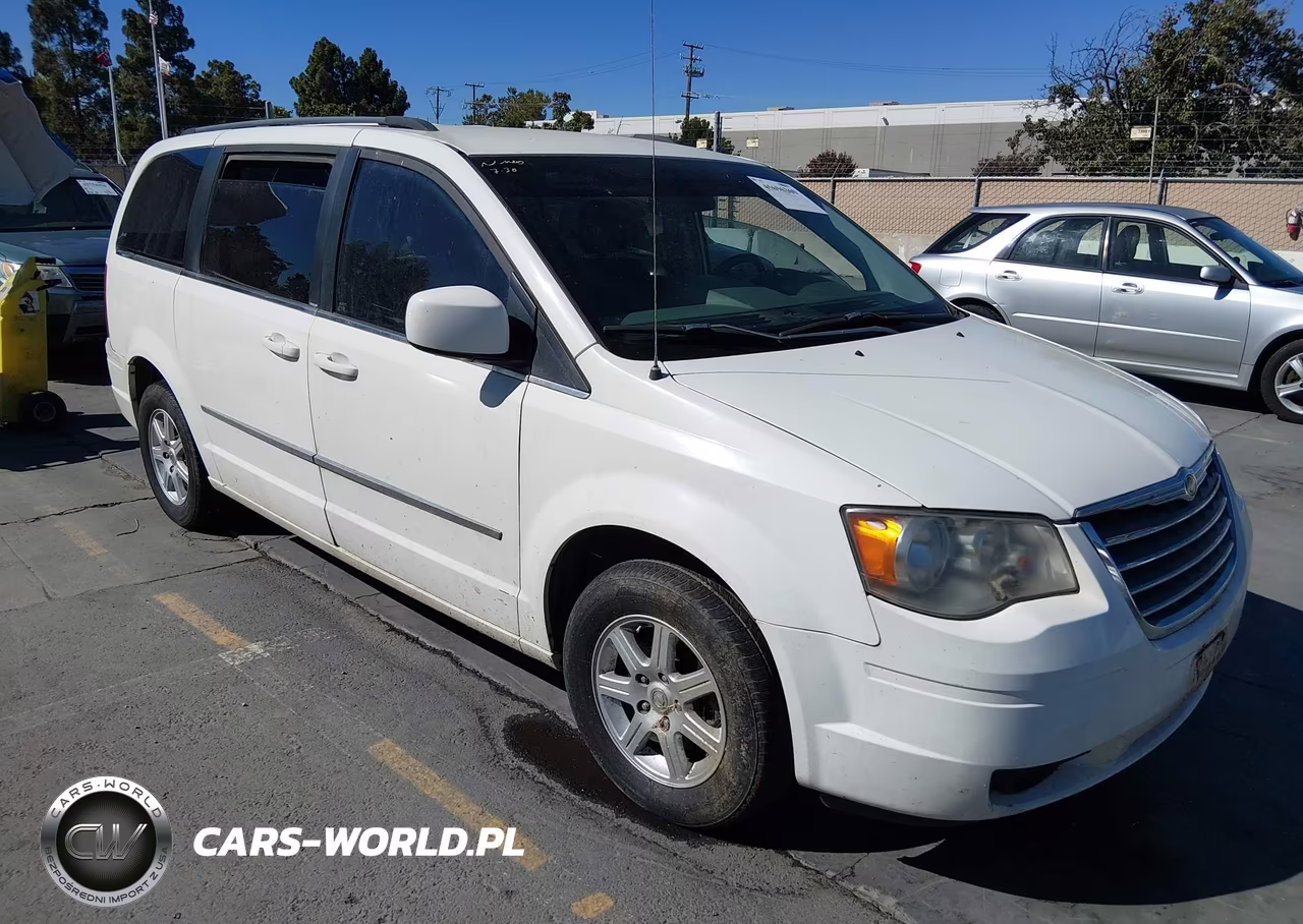 2010 Chrysler Town & Country Touring