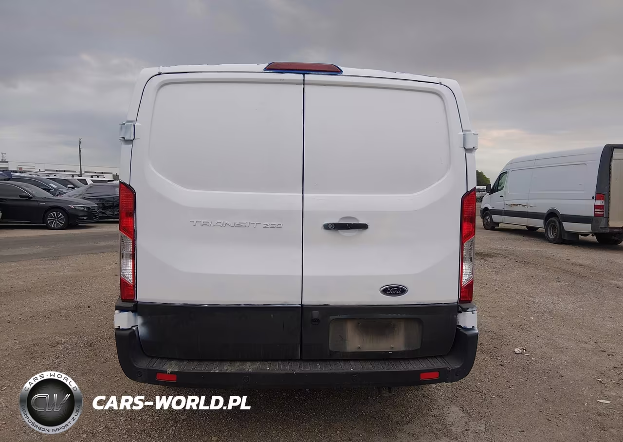 2023 Ford Transit-250 VIN:1FTBR1Y8XPKB54633 - 17