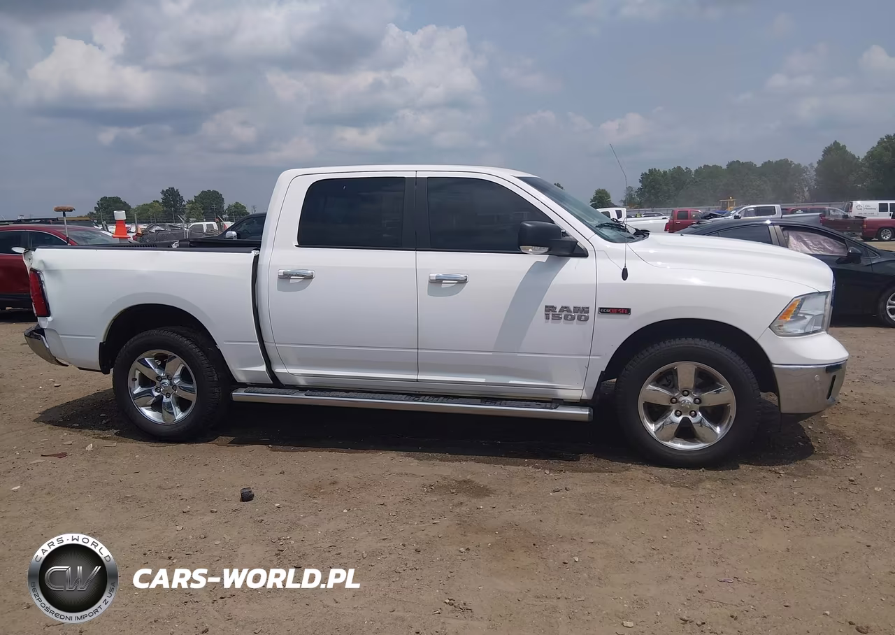 2015 Ram 1500 Big Horn VIN:1C6RR7LM1FS610420 - 14