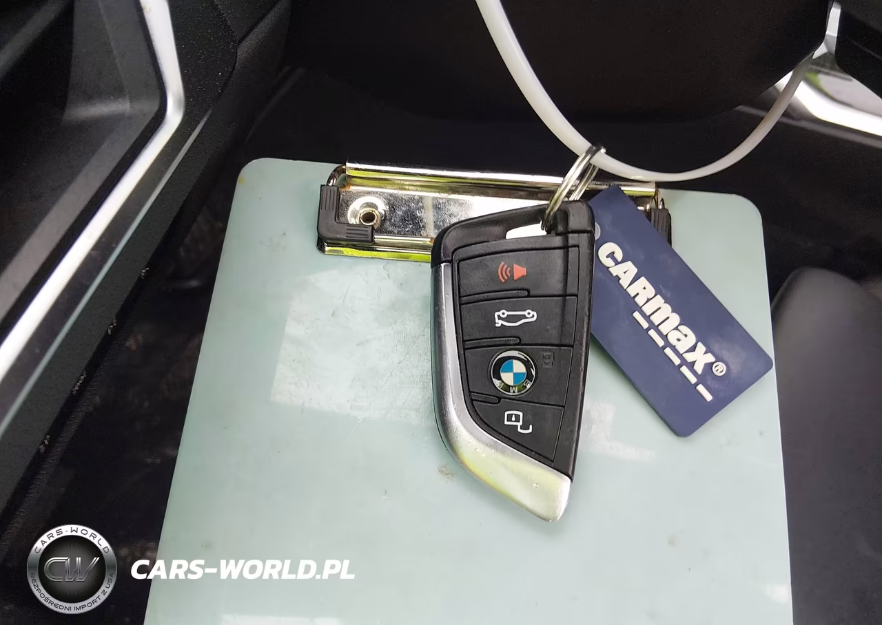 2021 BMW 330E VIN:3MW5P7J0XM8C18206 - 11