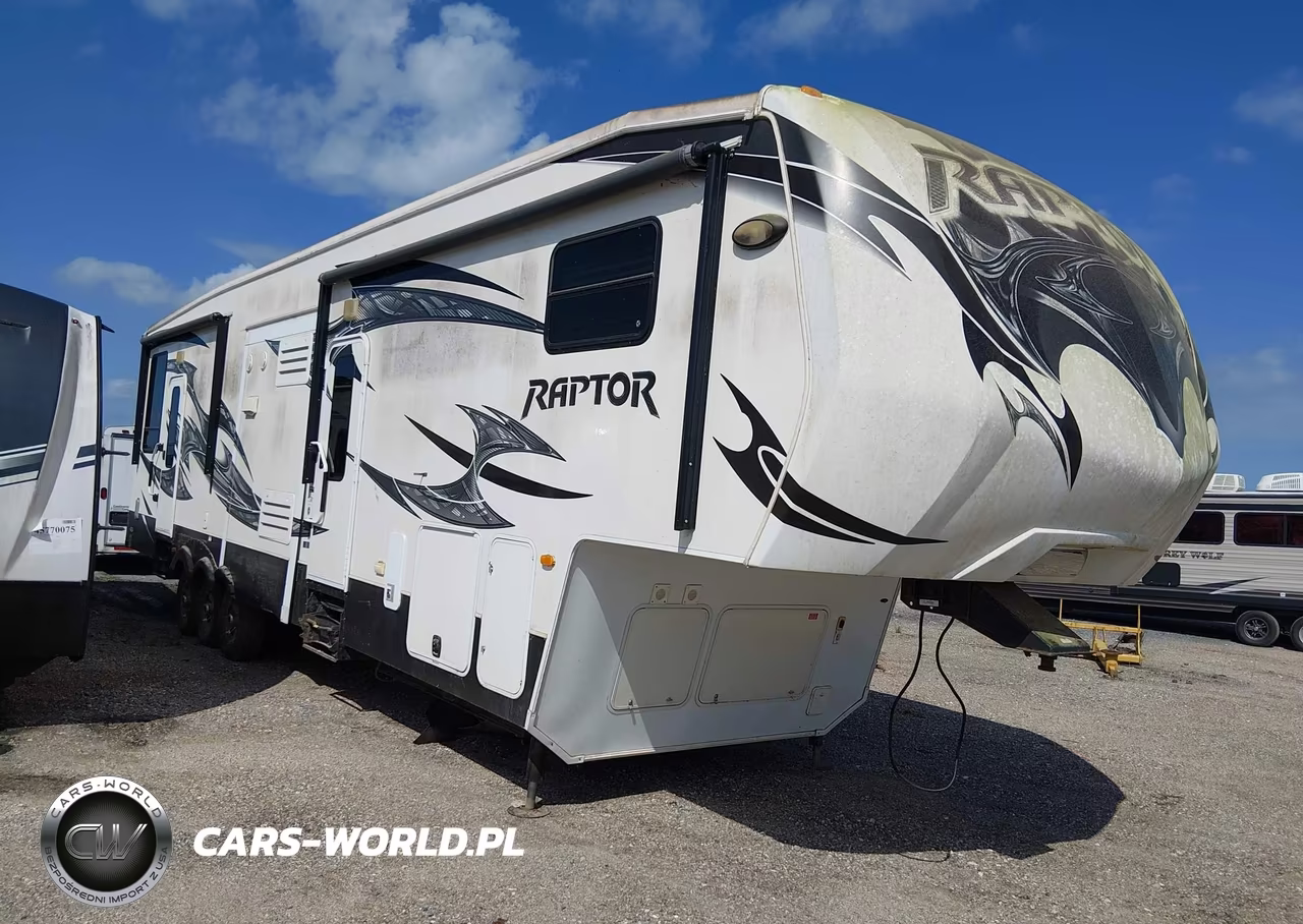 2013 Keystone Raptor