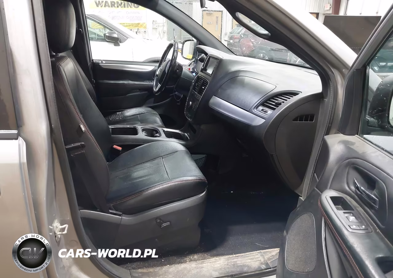 2016 Dodge Grand Caravan R-T VIN:2C4RDGEGXGR329704 - 5