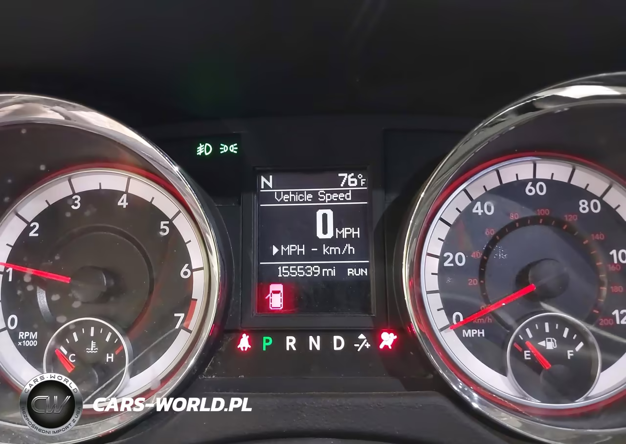 2016 Dodge Grand Caravan R-T VIN:2C4RDGEGXGR329704 - 7
