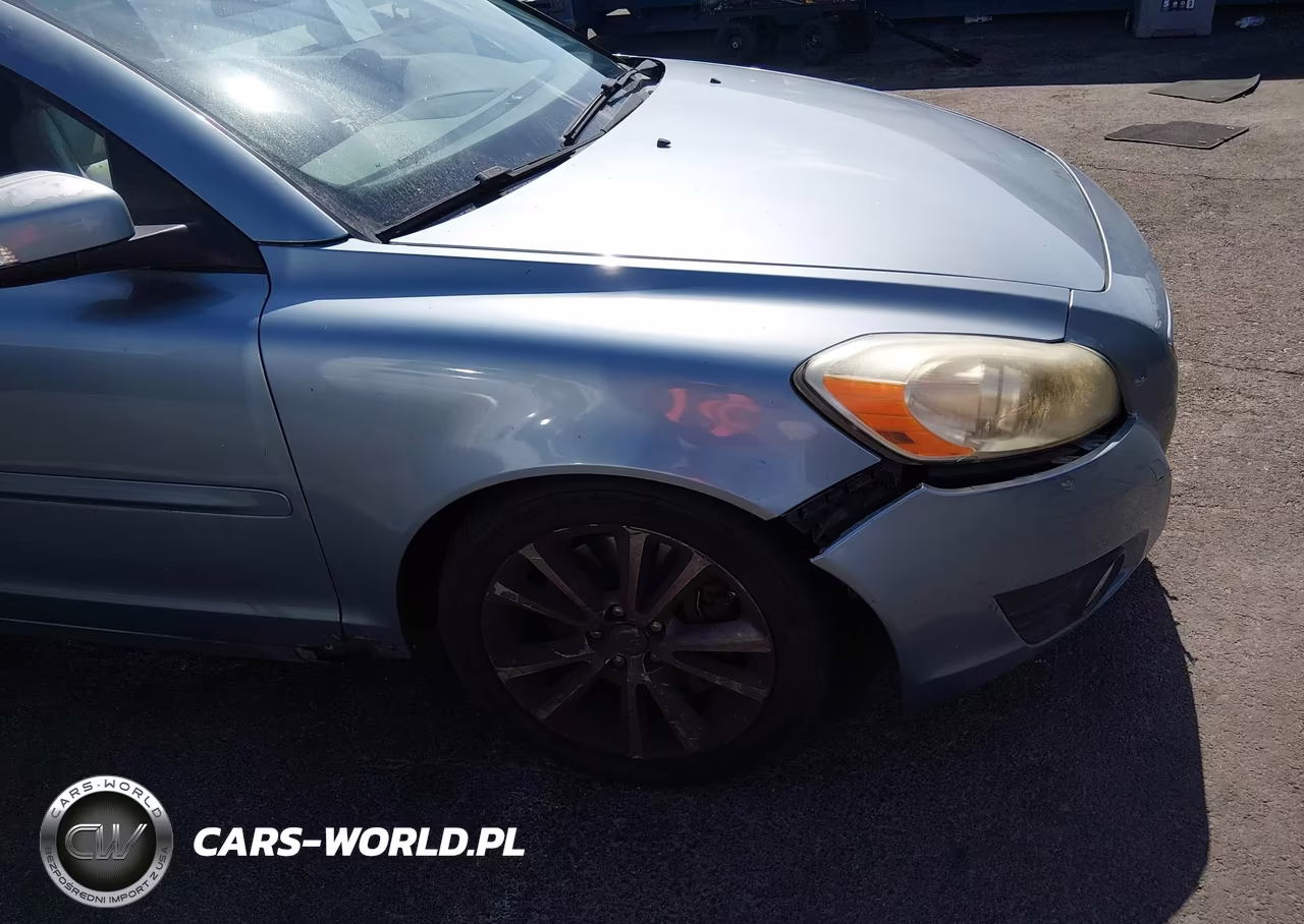 2011 Volvo C70 T5 (Retail Only) VIN:YV1672MC0BJ107188 - 13