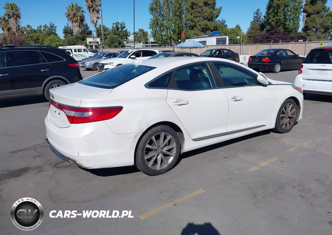 2016 Hyundai Azera VIN:KMHFG4JG0GA501141 - 4