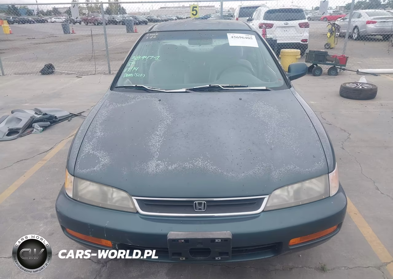 1996 Honda Accord Value VIN:1HGCD5692TA273607 - 13