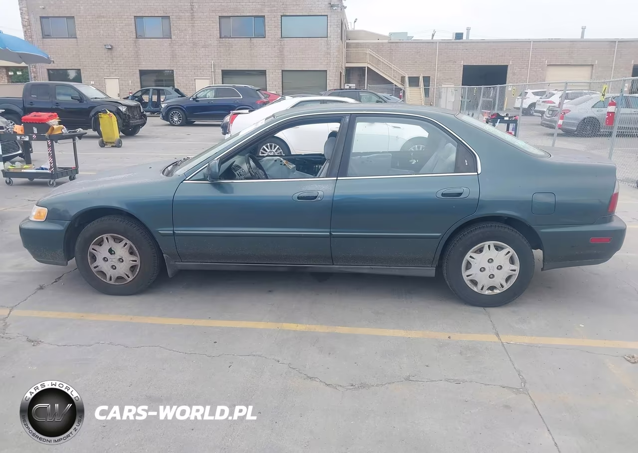 1996 Honda Accord Value VIN:1HGCD5692TA273607 - 15
