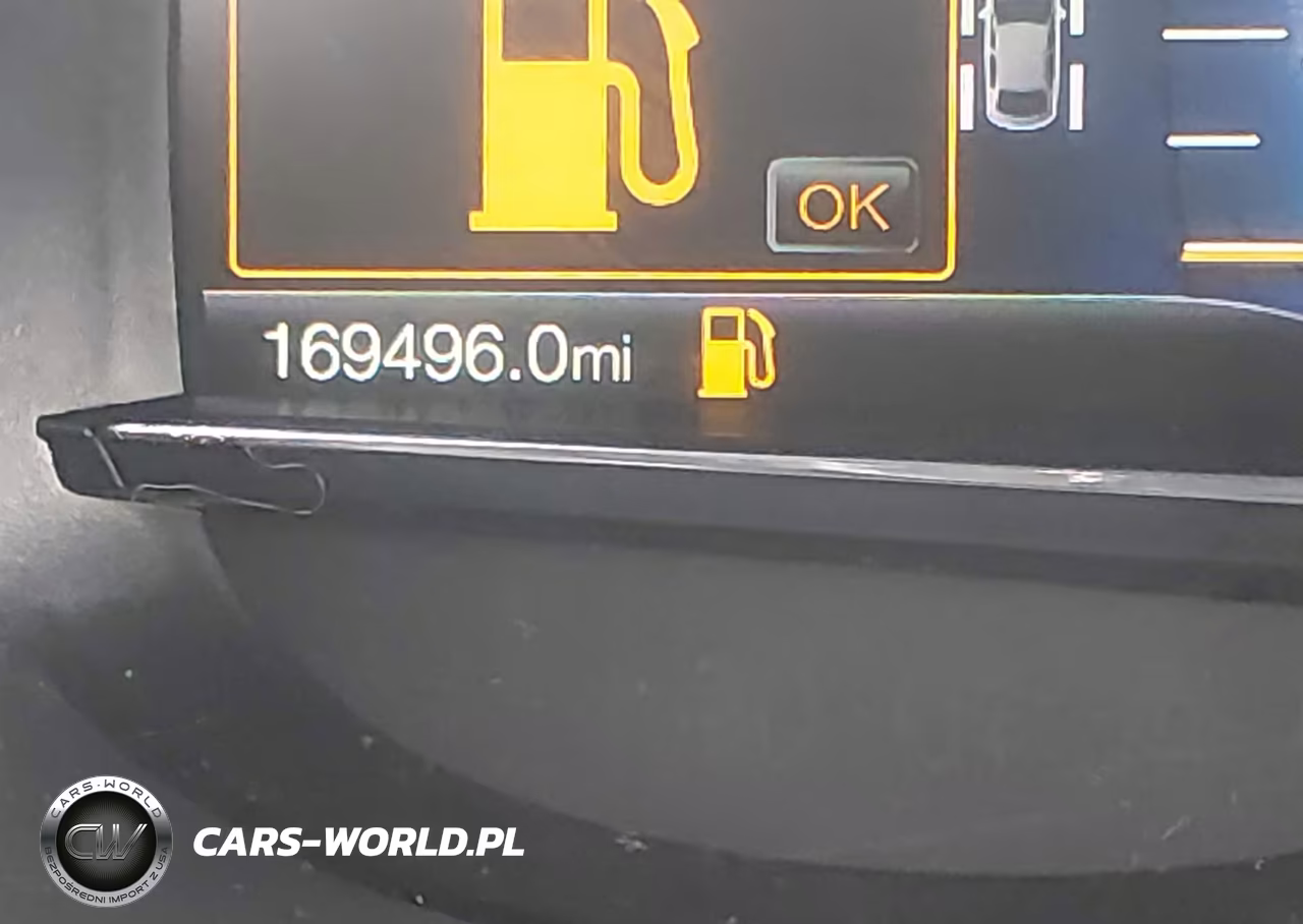 2019 Ford Explorer Xlt VIN:1FM5K8D86KGA38319 - 16
