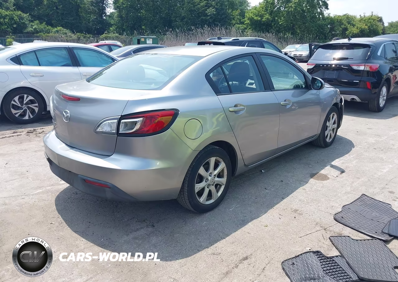 2010 Mazda Mazda3 I Touring VIN:JM1BL1SG0A1248017 - 4