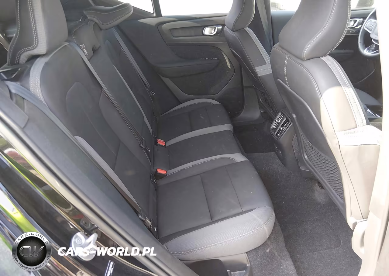 2025 Volvo Ex40 Core, Twin Motor, Fully Electric VIN:YV4ER3HJ1S2454286 - 8