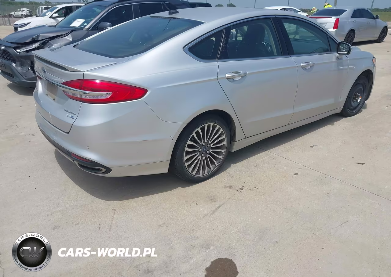 2018 Ford Fusion Titanium VIN:3FA6P0D91JR225971 - 4