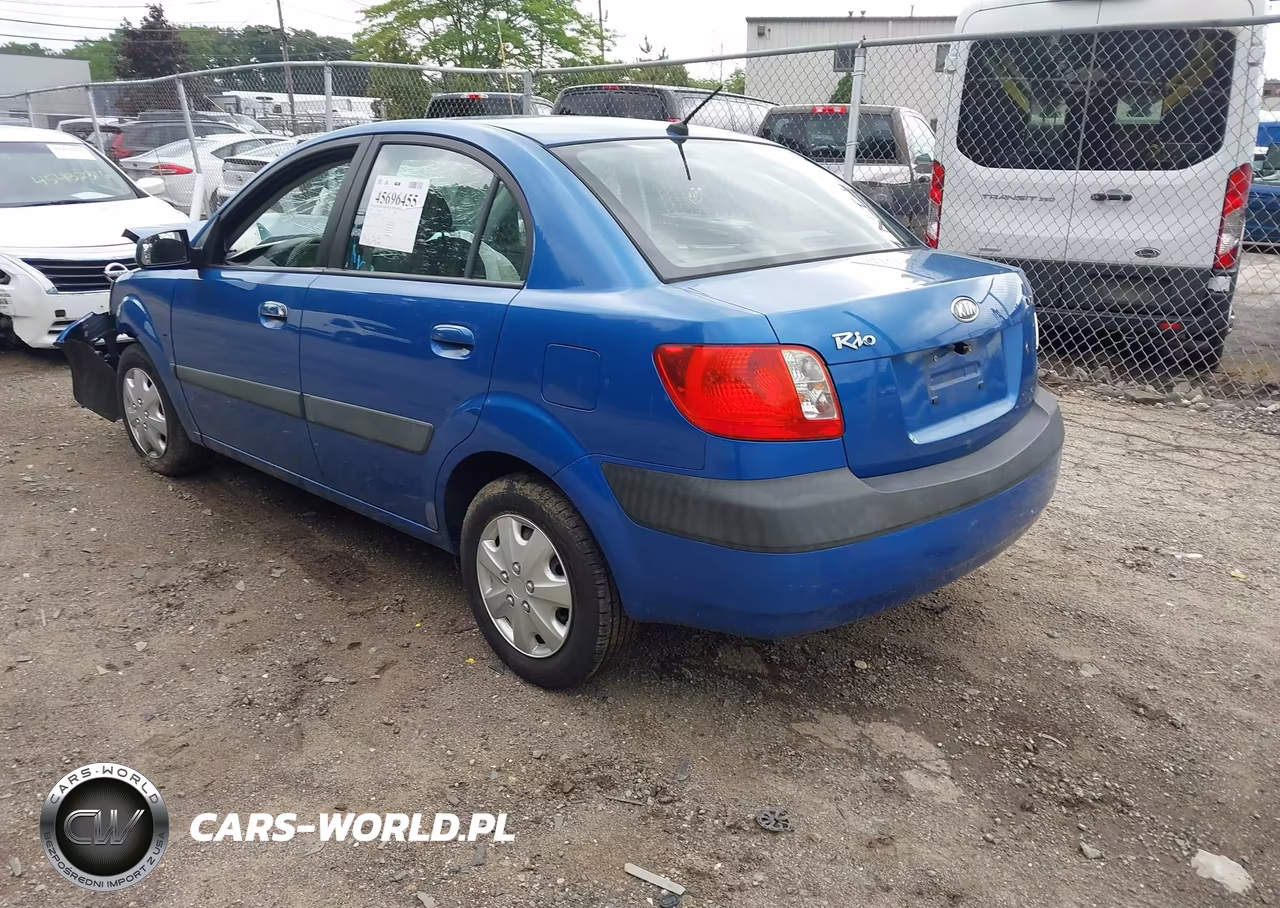 2007 Kia Rio Lx VIN:KNADE123276221815 - 3