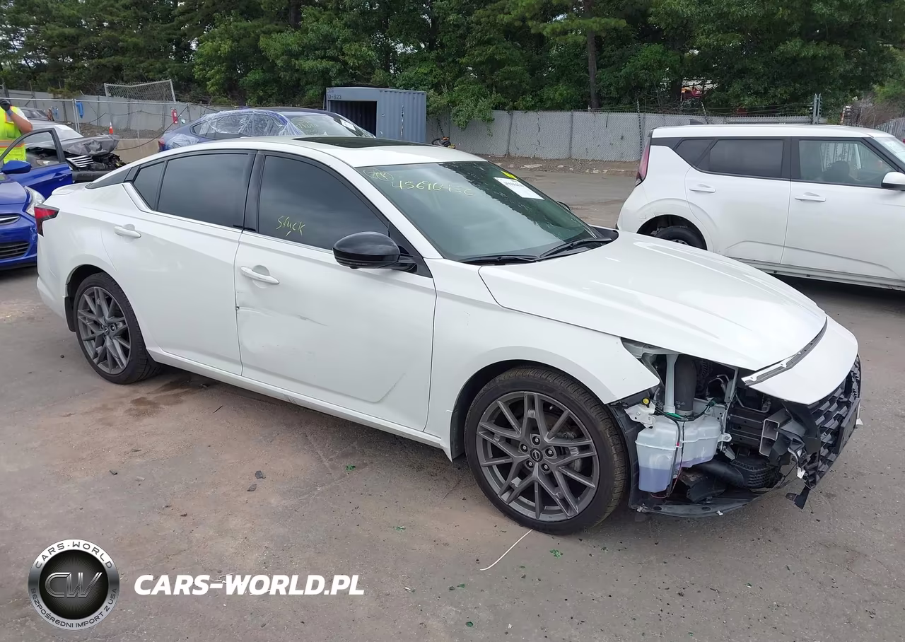 2024 Nissan Altima Sr Vc-Turbo Fwd – zdjęcie 1 z 18
