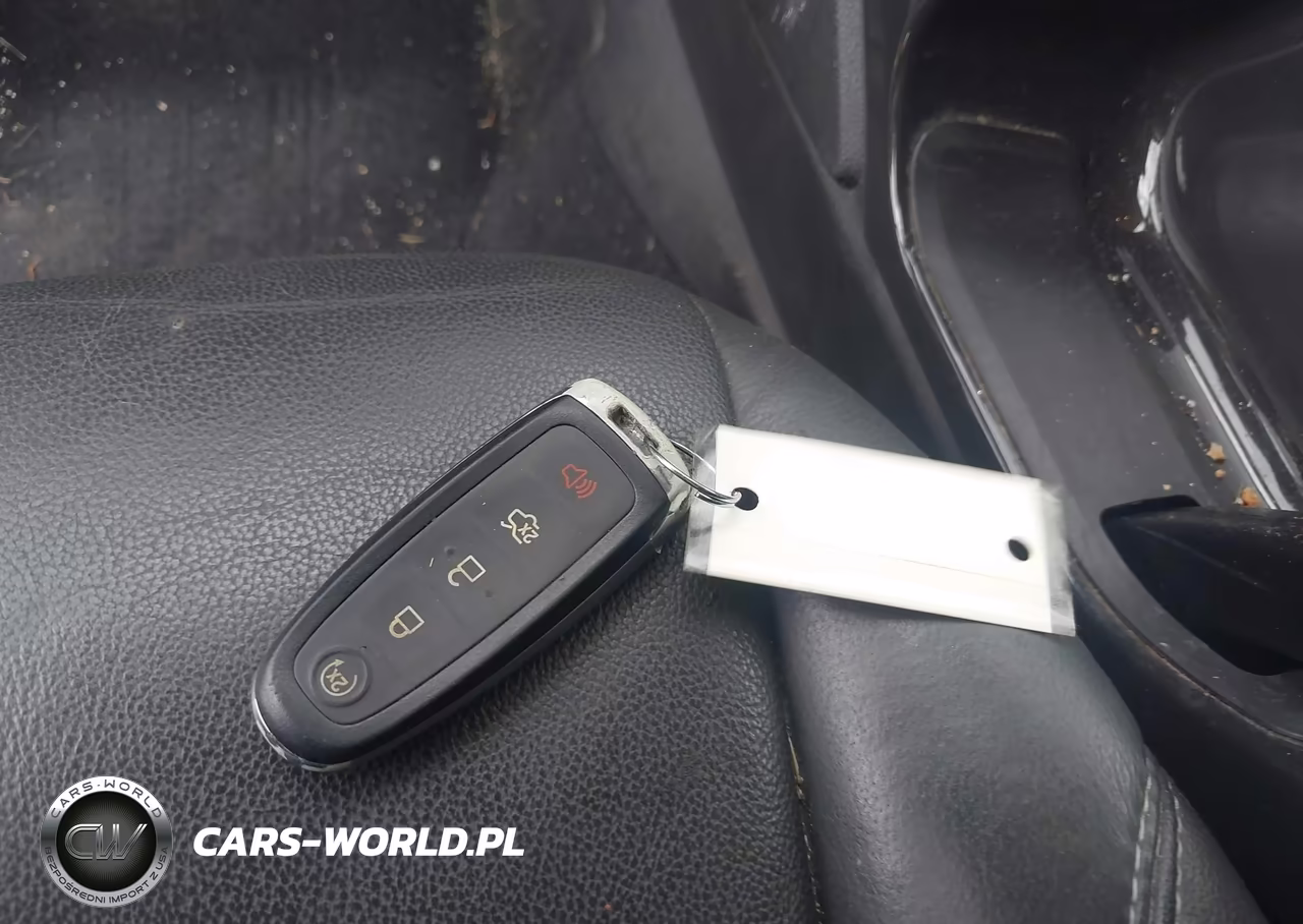 2016 Ford Escape Titanium VIN:1FMCU9JX7GUA92188 - 11