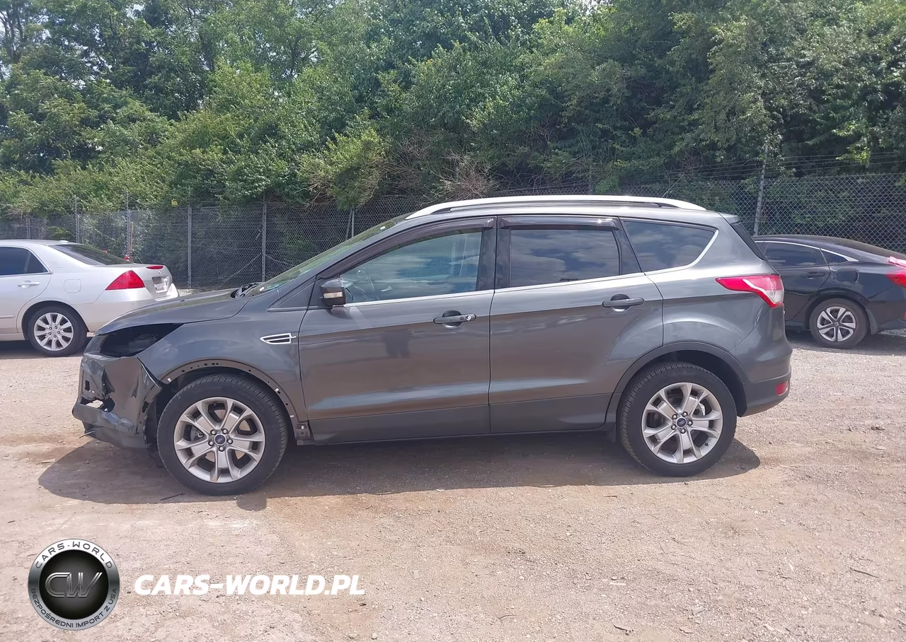 2016 Ford Escape Titanium VIN:1FMCU9JX7GUA92188 - 14