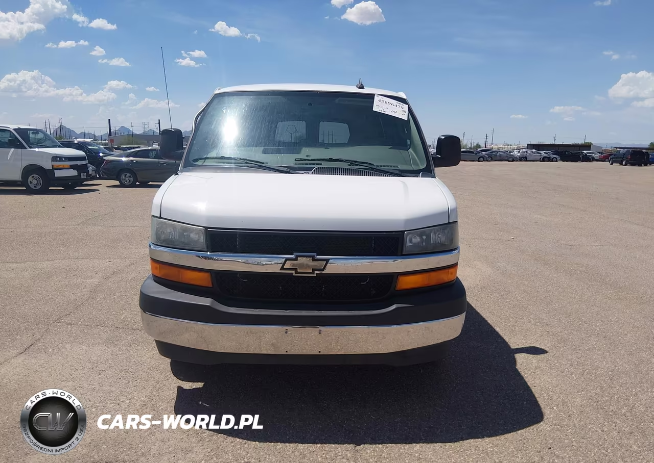 2017 Chevrolet Express 3500 Lt VIN:1GAZGPFF8H1225689 - 11