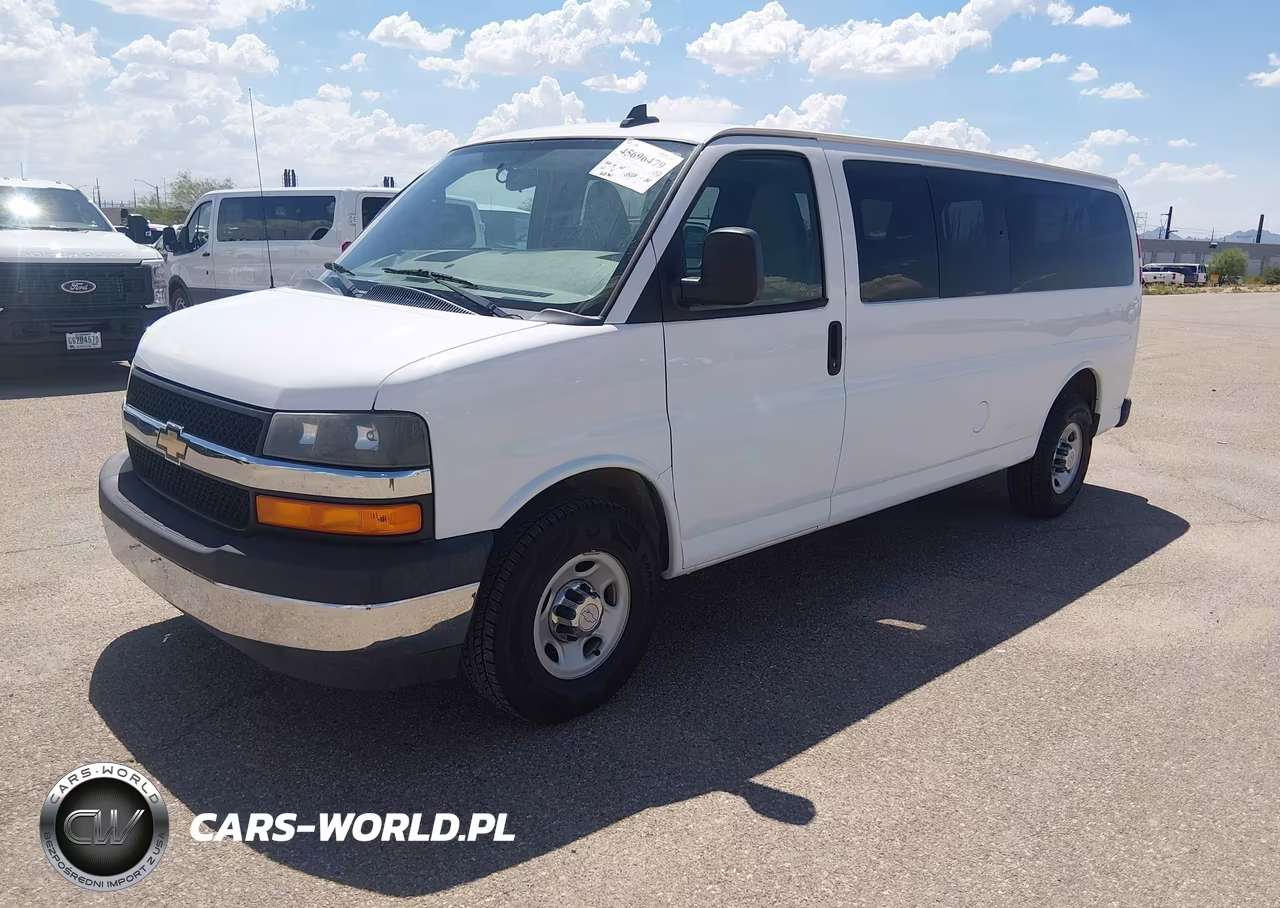 2017 Chevrolet Express 3500 Lt VIN:1GAZGPFF8H1225689 - 2