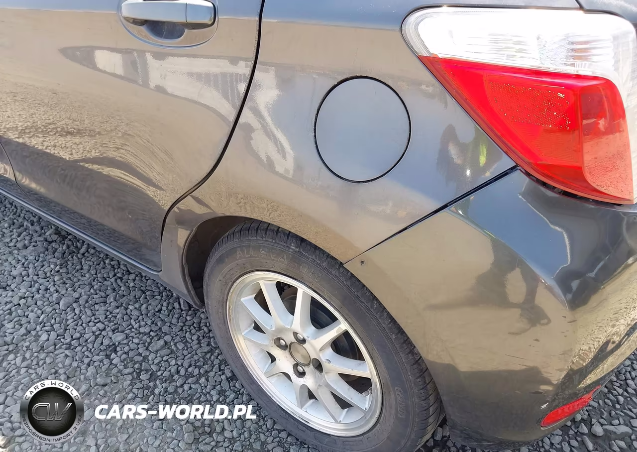 2012 Toyota Yaris Le VIN:JTDKTUD39CD503275 - 17