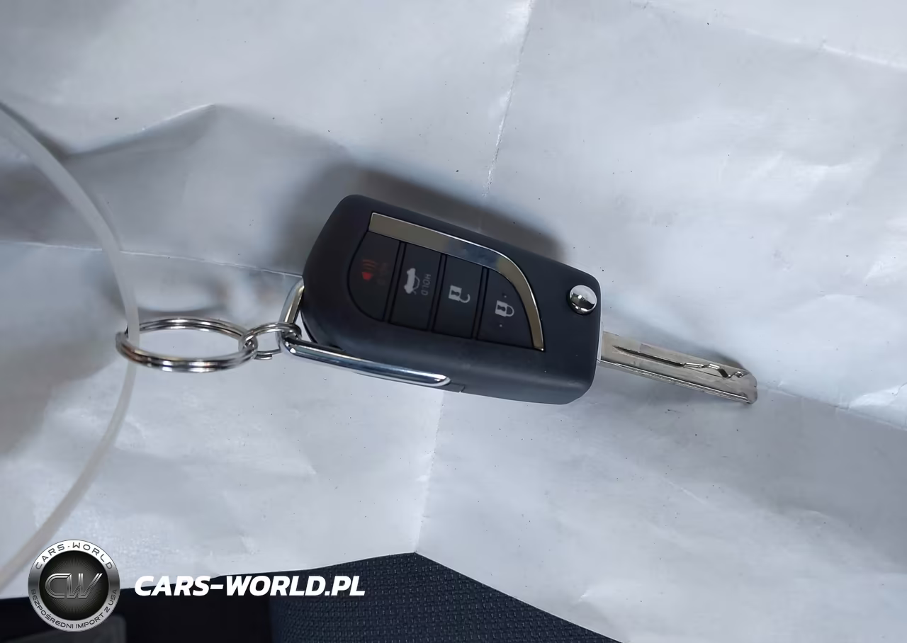 2026 Toyota Corolla Hybrid Hybrid Le VIN:JTDBCMFE2T3143559 - 11