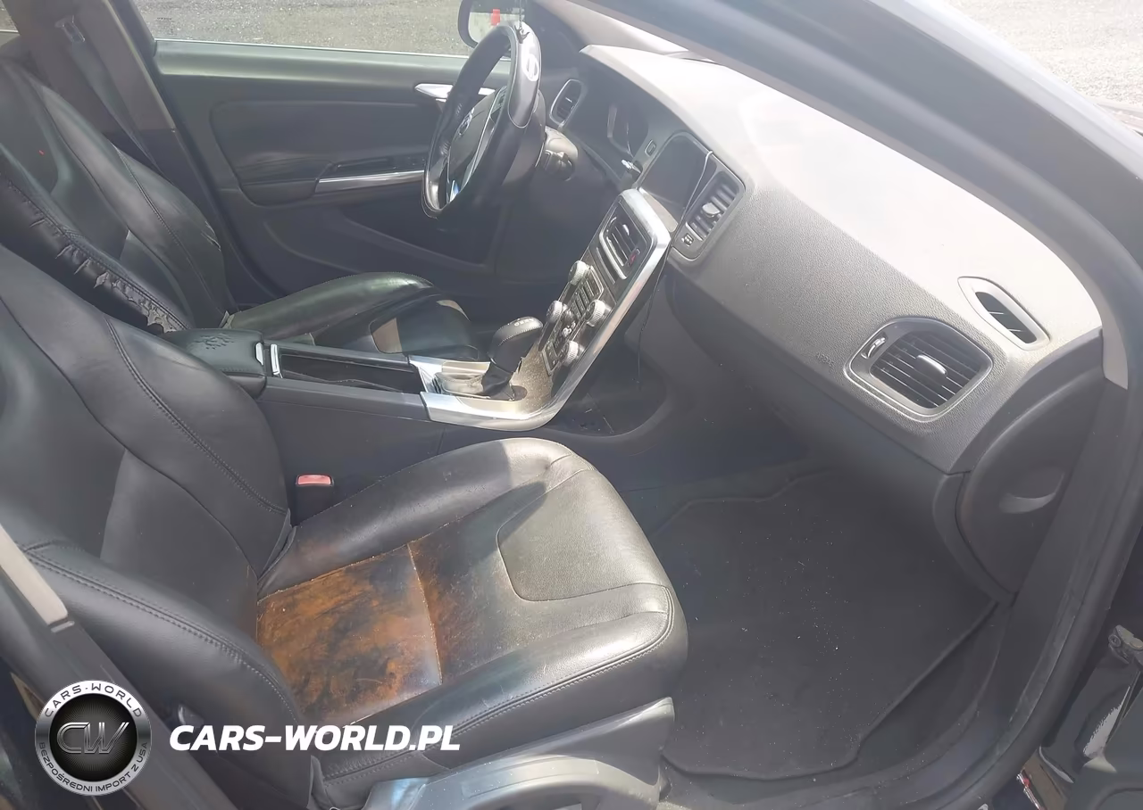 2015 Volvo S60 T5 Premier VIN:YV126MFK1F1343257 - 5