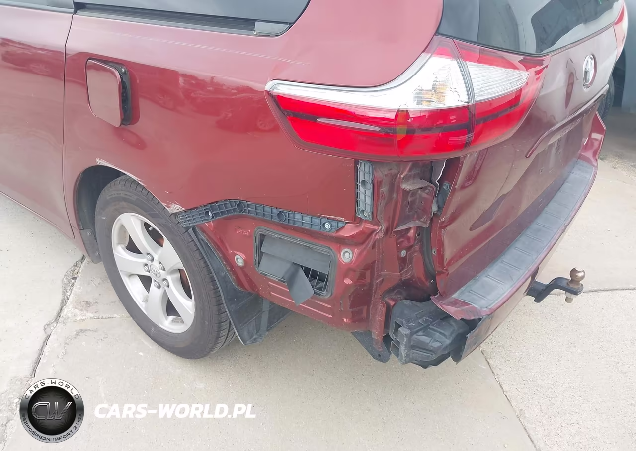 2017 Toyota Sienna Le 8 Passenger VIN:5TDKZ3DC0HS774455 - 19