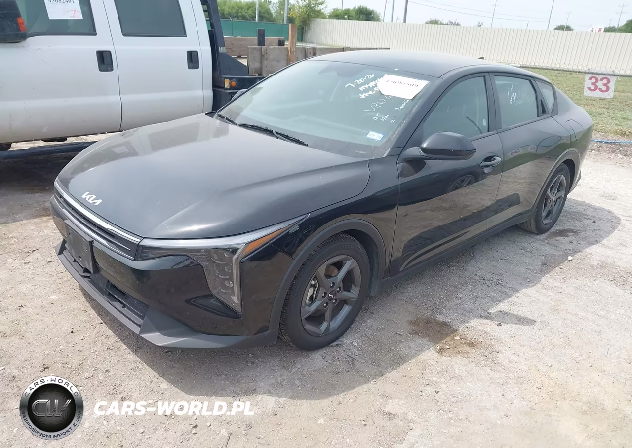 2025 Kia K4 Lxs VIN:3KPFT4DE0SE035713 - 2