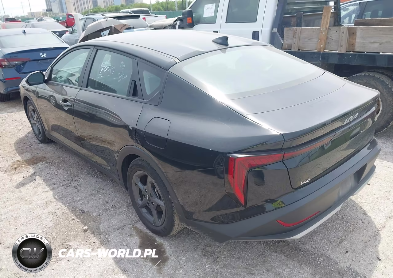 2025 Kia K4 Lxs VIN:3KPFT4DE0SE035713 - 3