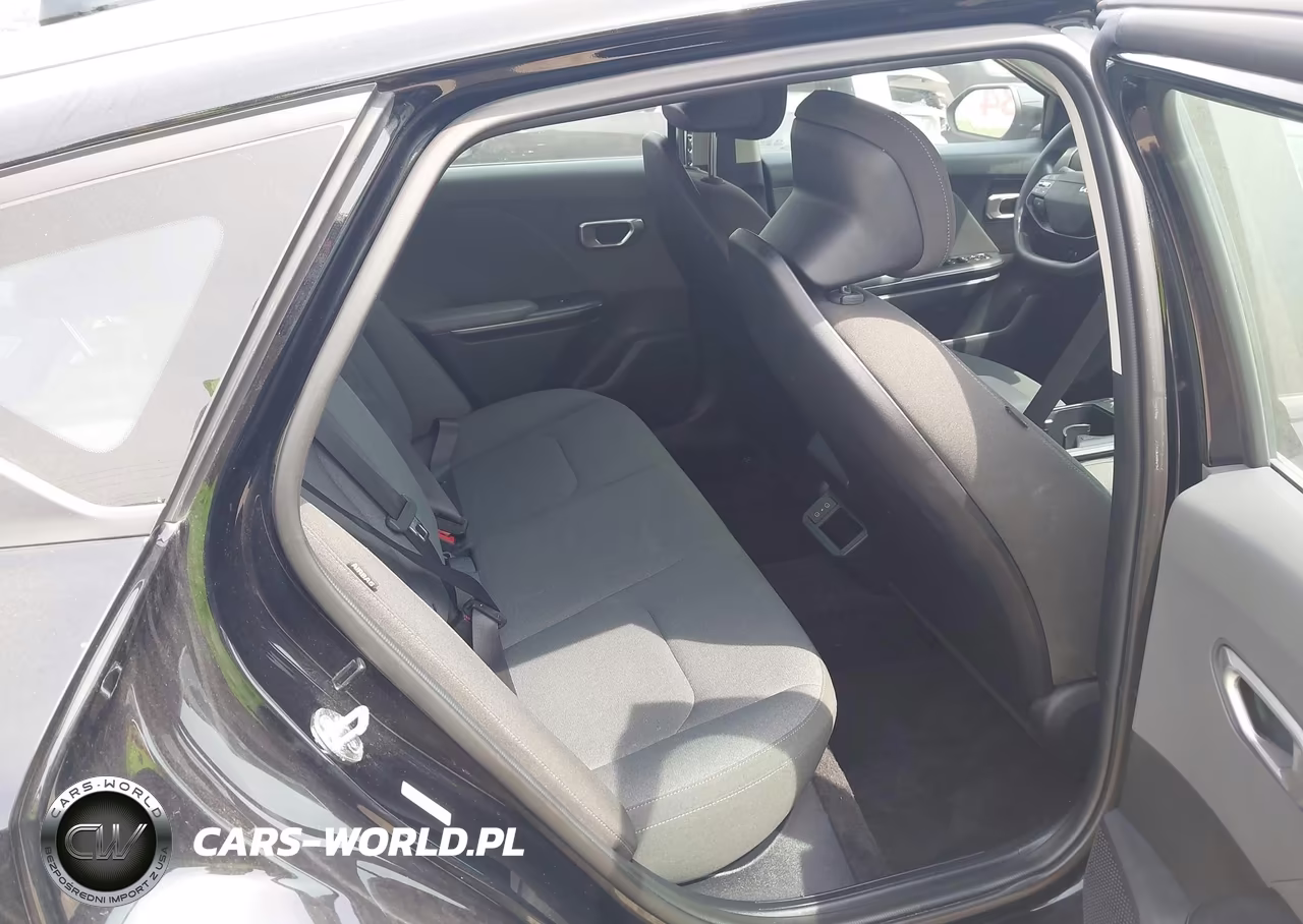2025 Kia K4 Lxs VIN:3KPFT4DE0SE035713 - 8