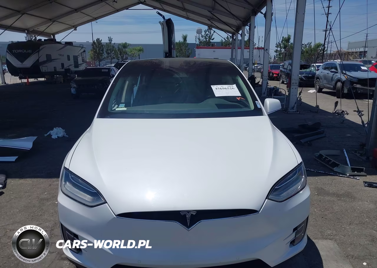 2017 Tesla Model X 100D-75D-90D VIN:5YJXCDE24HF032390 - 11
