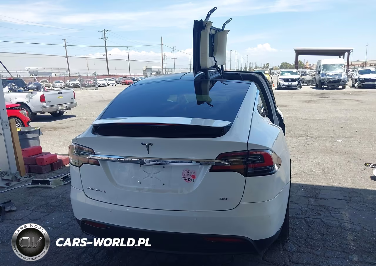 2017 Tesla Model X 100D-75D-90D VIN:5YJXCDE24HF032390 - 15