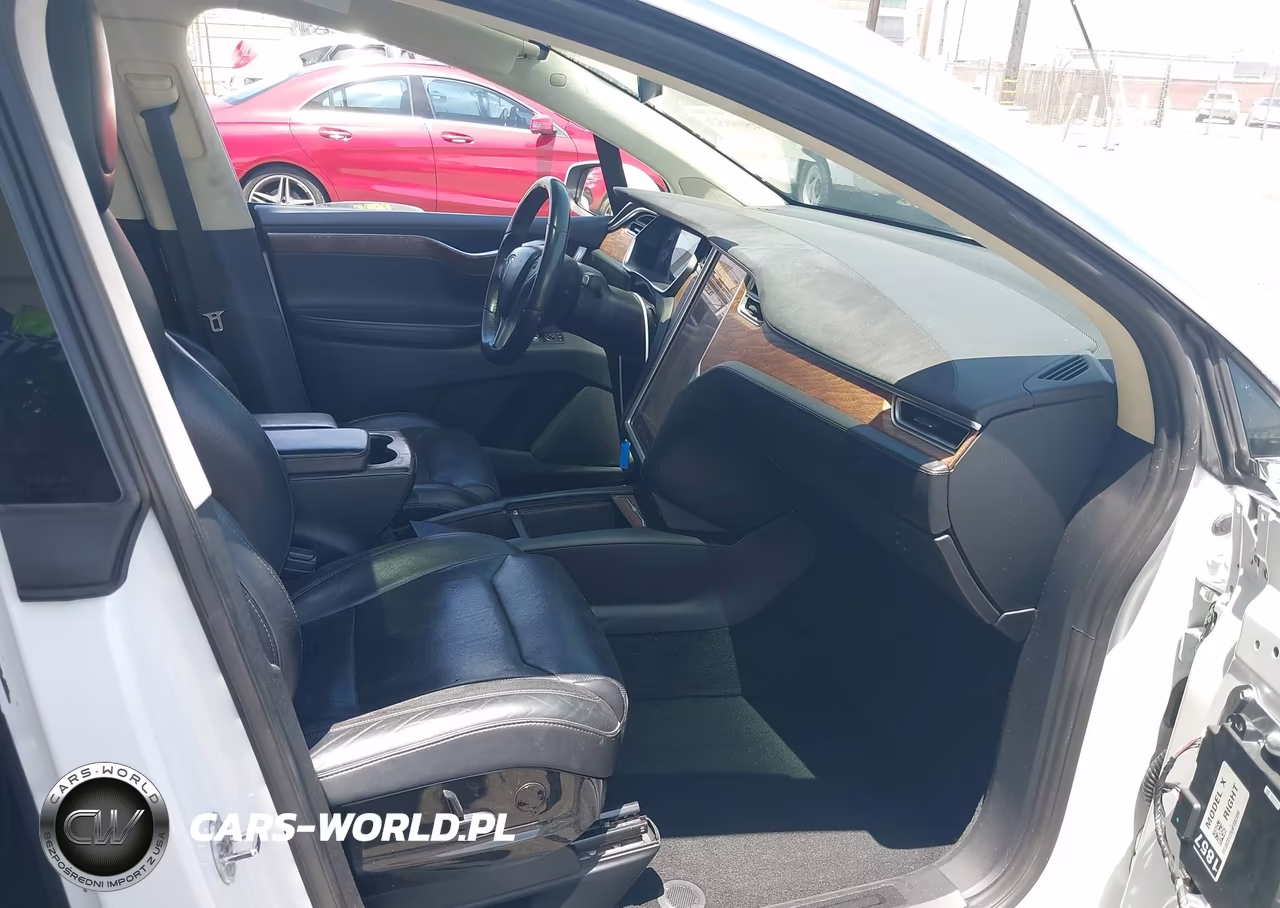 2017 Tesla Model X 100D-75D-90D VIN:5YJXCDE24HF032390 - 5