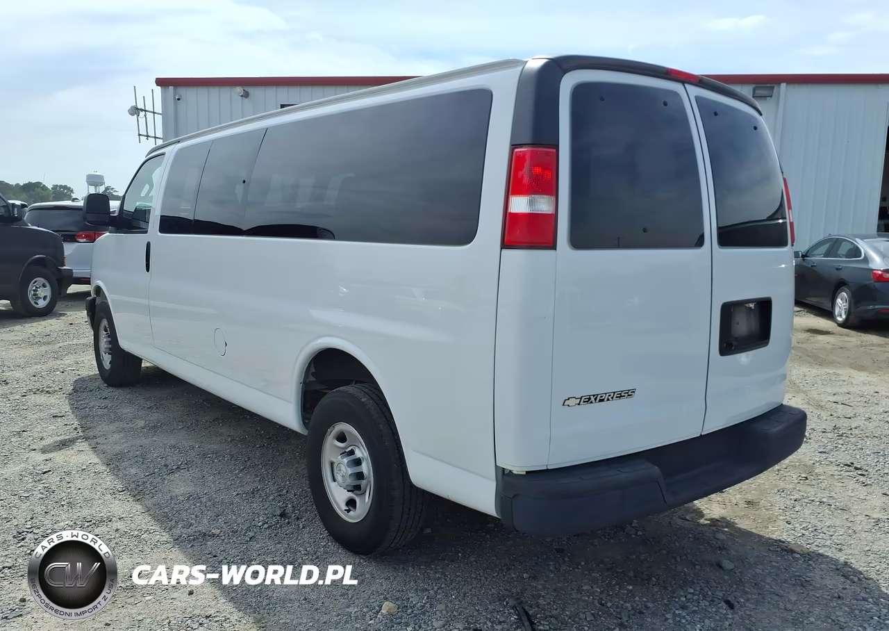2019 Chevrolet Express 3500 Ls VIN:1GAZGNFG2K1334976 - 3