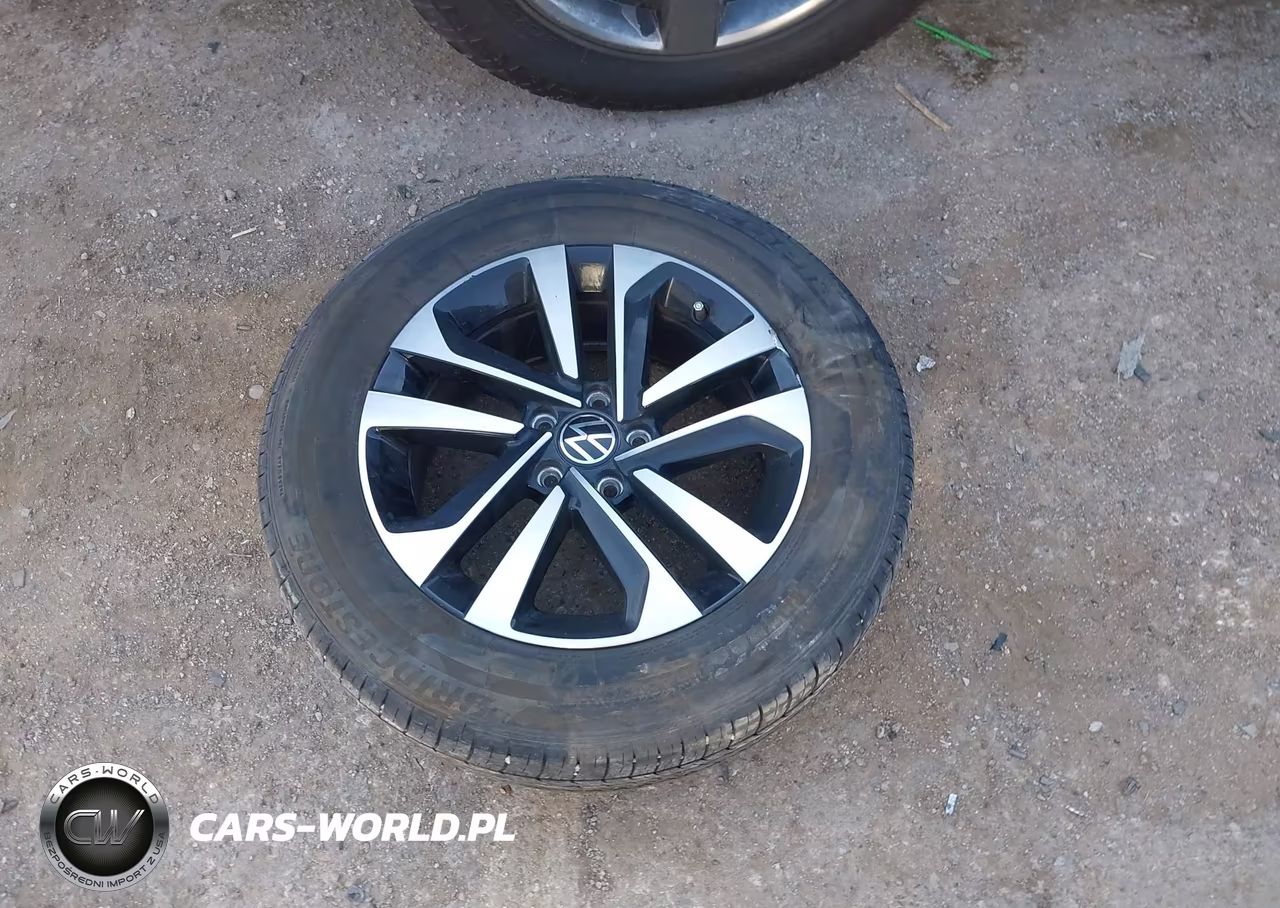 2024 Volkswagen Tiguan 2.0T S VIN:3VVRB7AX5RM175023 - 12